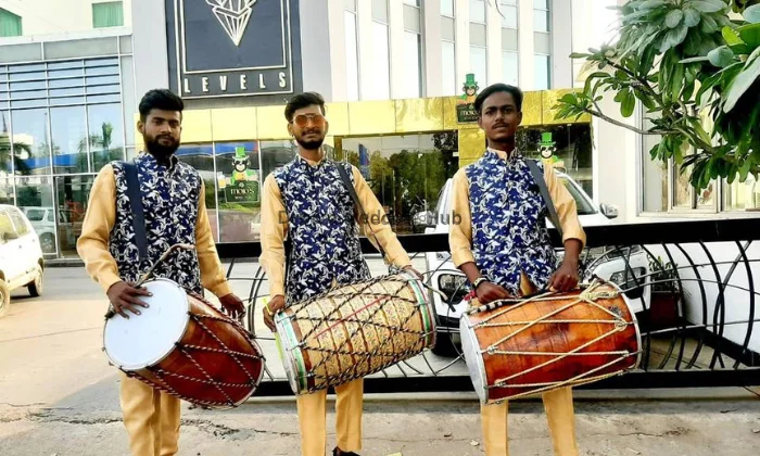 Pawan Punjabi Dhol